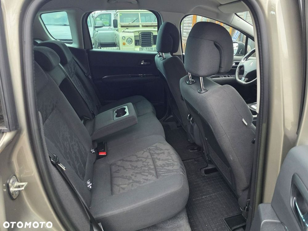 Peugeot 3008 - 26