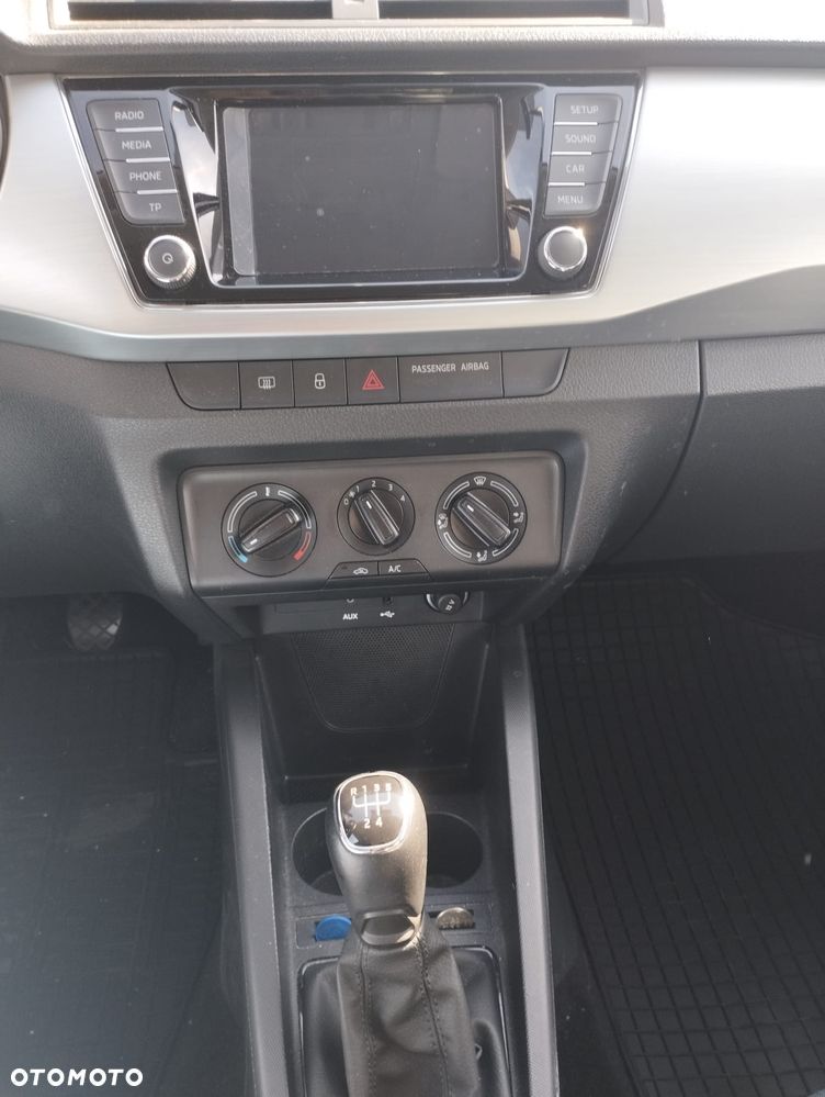 Skoda Fabia 1.0 TSI Ambition - 11
