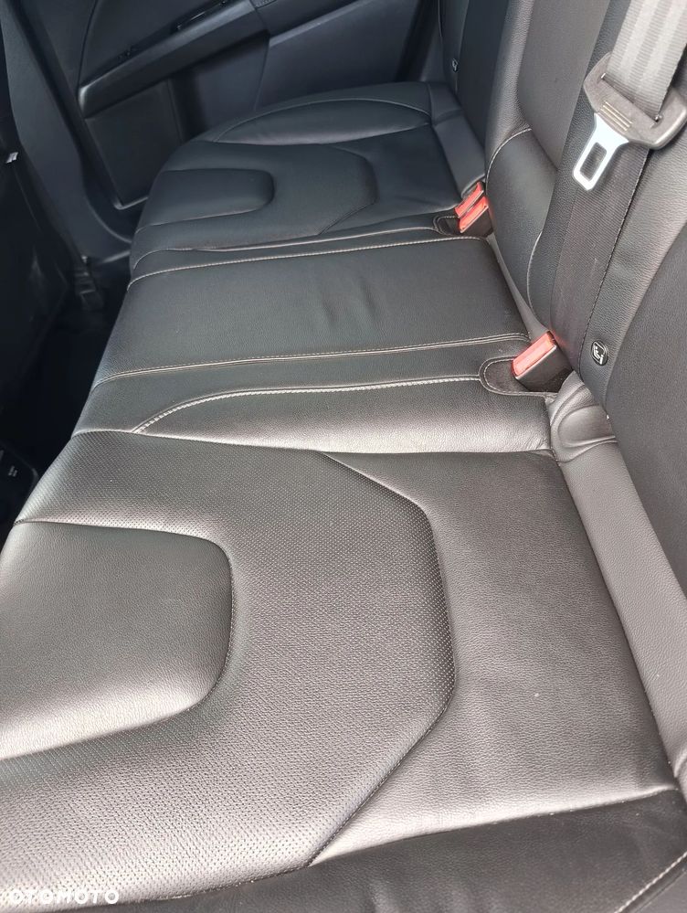 Ford Mondeo 2.0 TDCi Titanium PowerShift - 18