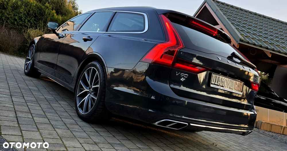 Volvo V90 D4 Geartronic Momentum Pro - 18