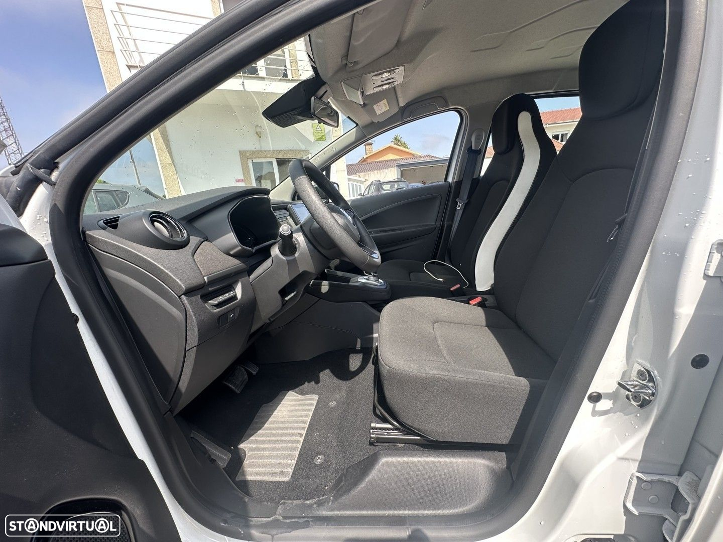 Renault Zoe (c/ Bateria) Z.E. 50 LIFE - 17
