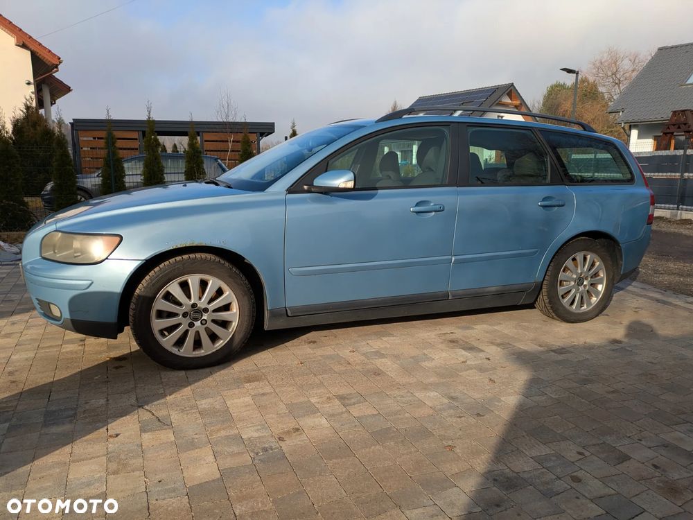 Volvo V50 - 1