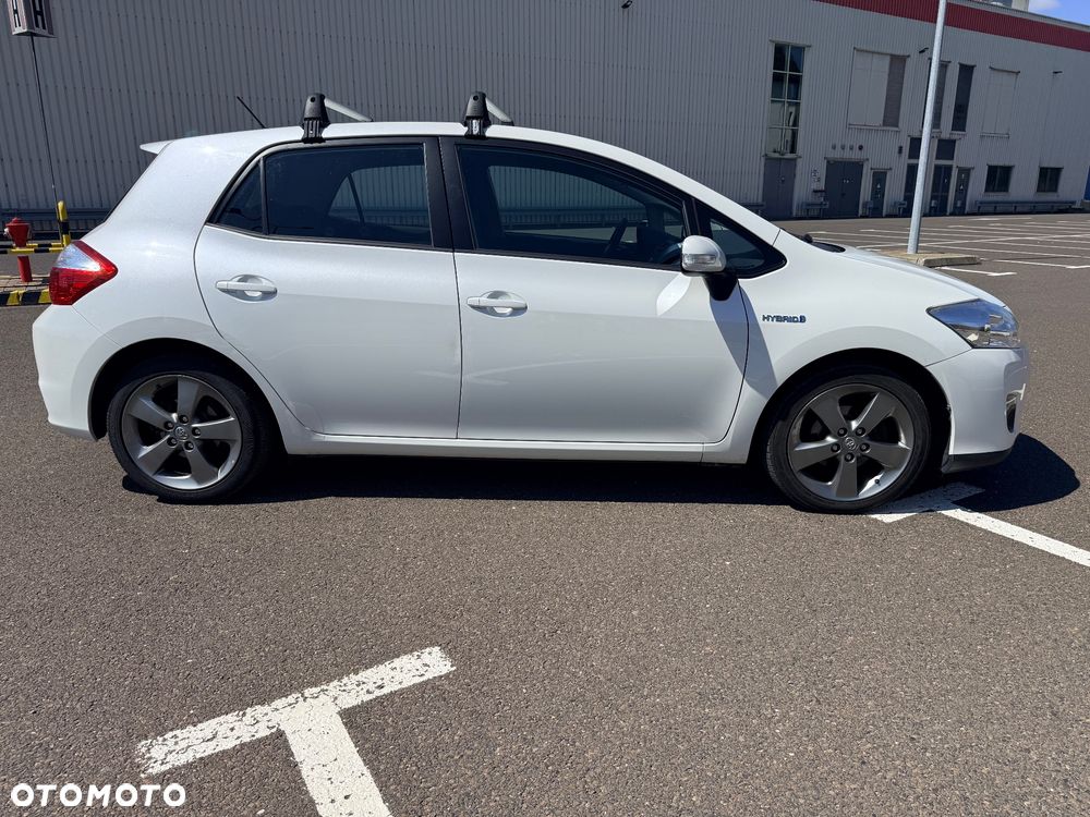 Toyota Auris - 16