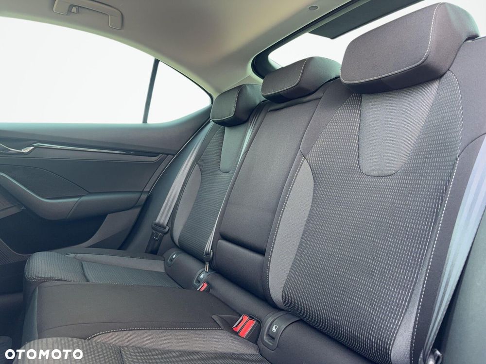 Skoda Octavia 1.5 TSI ACT Ambition - 17