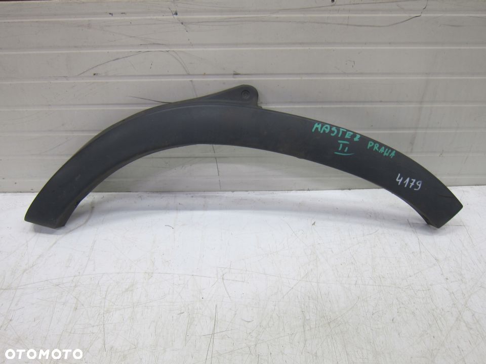 LISTWA BOCZNA PRAWY PRZÓD RENAULT MASTER II - 1