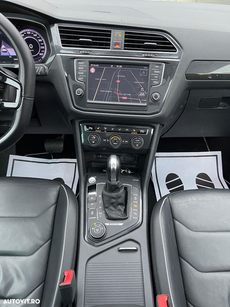 Volkswagen Tiguan 2.0 TDI SCR 4MOTION BlueMotion Technology DSG Exclusive - 33