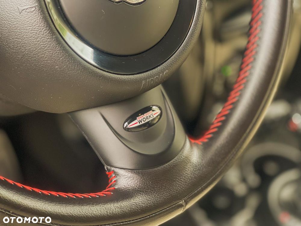 MINI John Cooper Works - 17