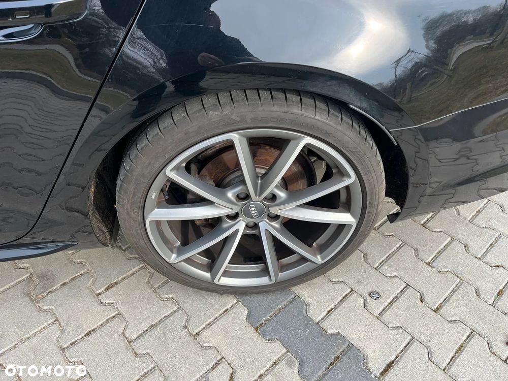 Audi A4 Avant 2.0 TDI DPF clean diesel quattro S line Sportpaket - 25