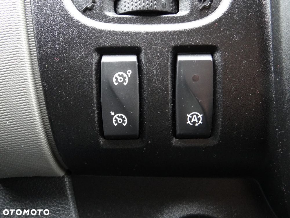 Renault Trafic ENERGY Combi Expression - 25