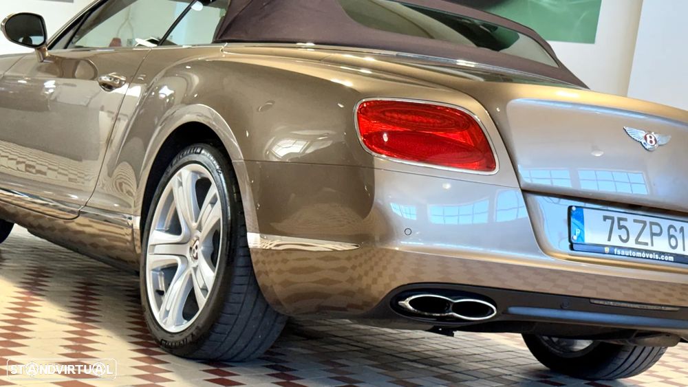 Bentley Continental Cabrio GTC V8 - 11