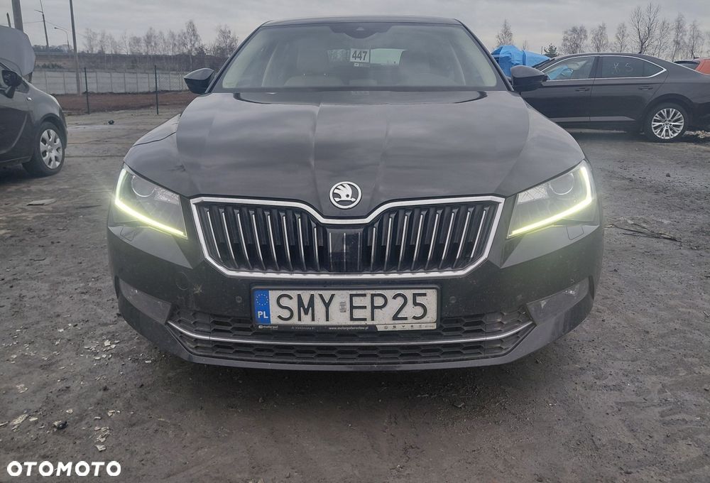 Skoda Superb 1.8 TSI L&K DSG - 2