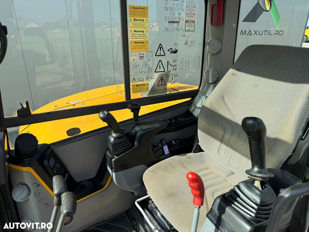 Volvo ECR88D Excavator - 7