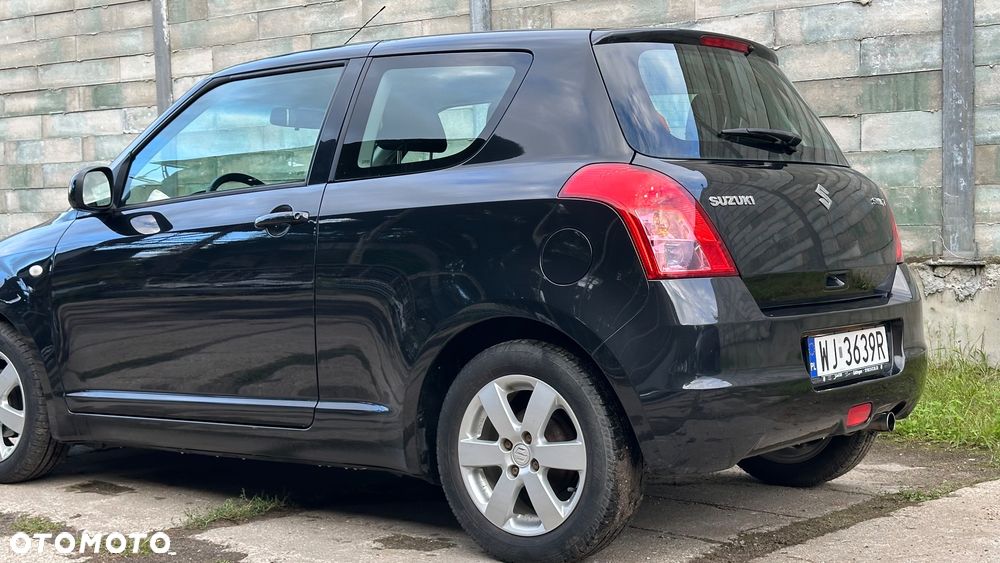 Suzuki Swift 1.5 Black Sport Edition - 14