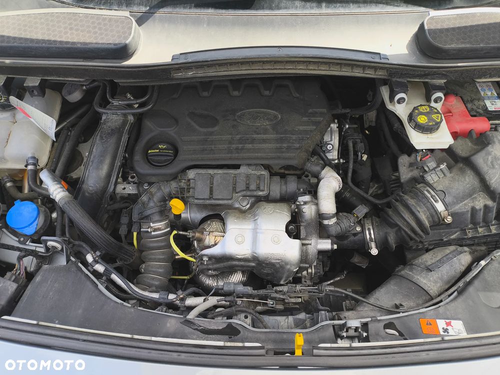 Ford Transit Connect - 32