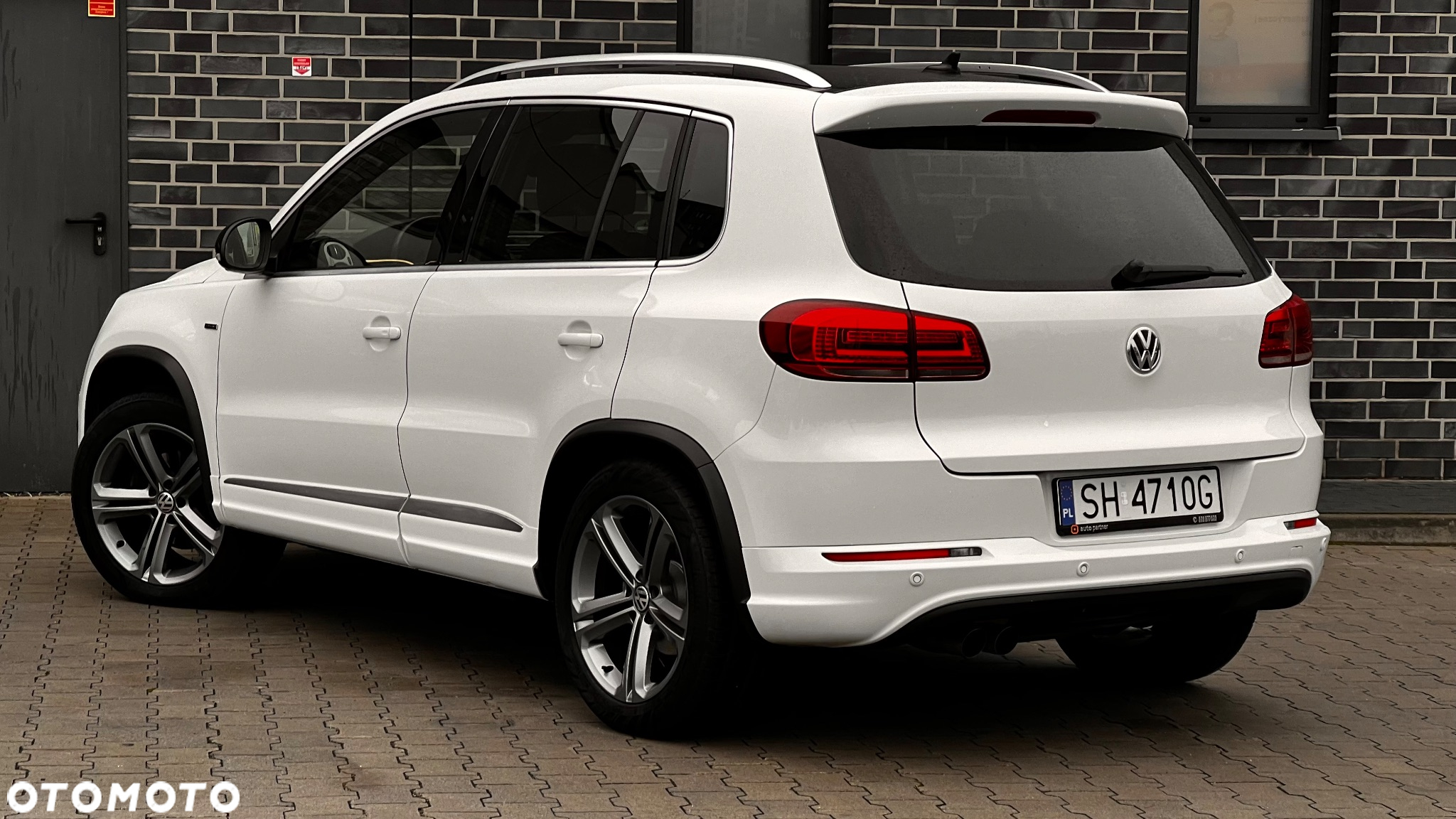 Volkswagen Tiguan 2.0 TDI DPF 4Motion BlueMotion Technology CityScape - 17