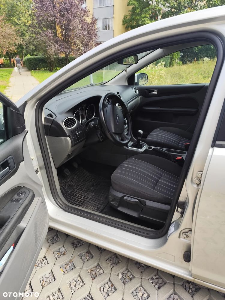 Ford Focus - 6