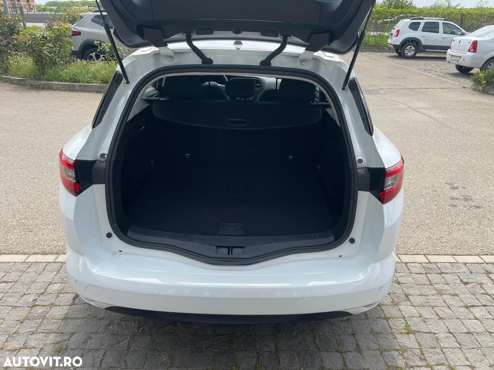 Renault Megane Grandtour ENERGY TCe 115 LIMITED - 9