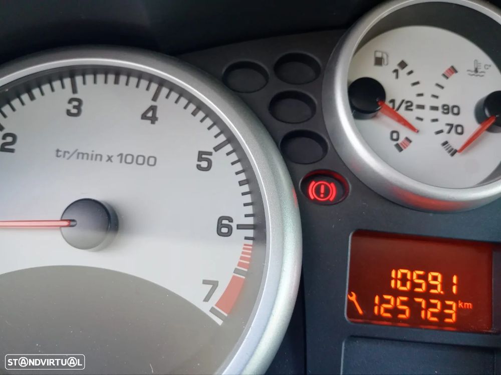 Peugeot 207 - 7