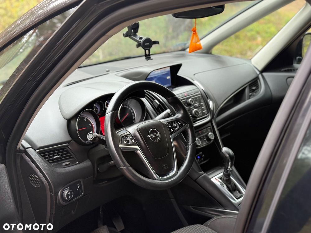 Opel Zafira - 23