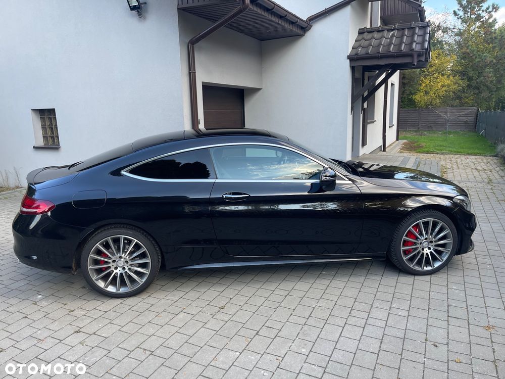 Mercedes-Benz Klasa C 300 7G-TRONIC AMG Line - 15