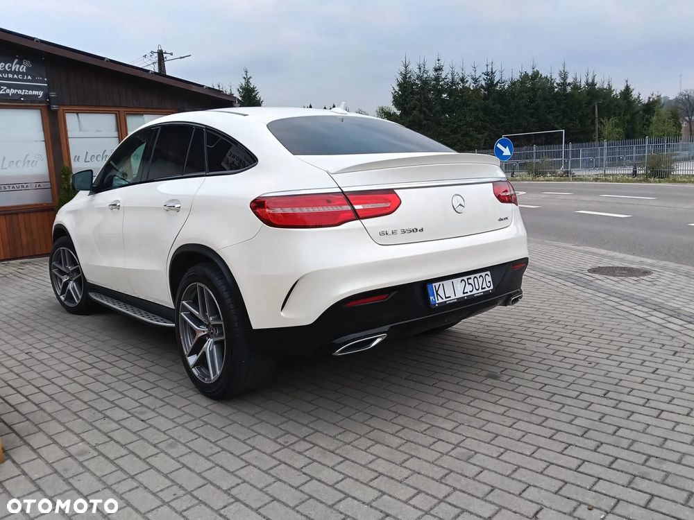 Mercedes-Benz GLE - 12