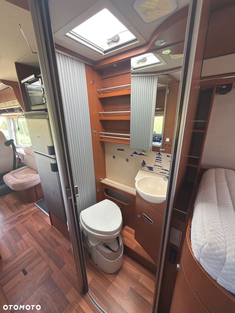 Hymer-Eriba HYMERCAR B 678 - 5
