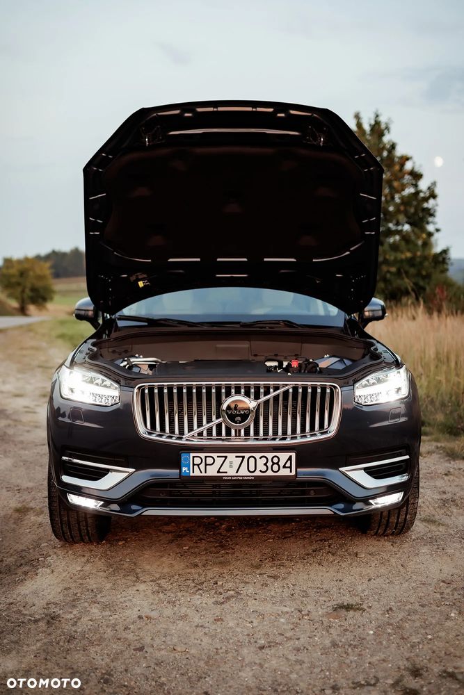 Volvo XC 90 - 12