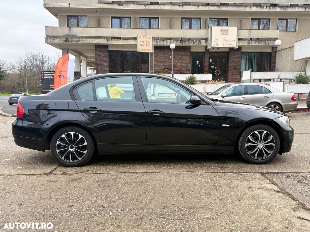 BMW Seria 3 318d - 6