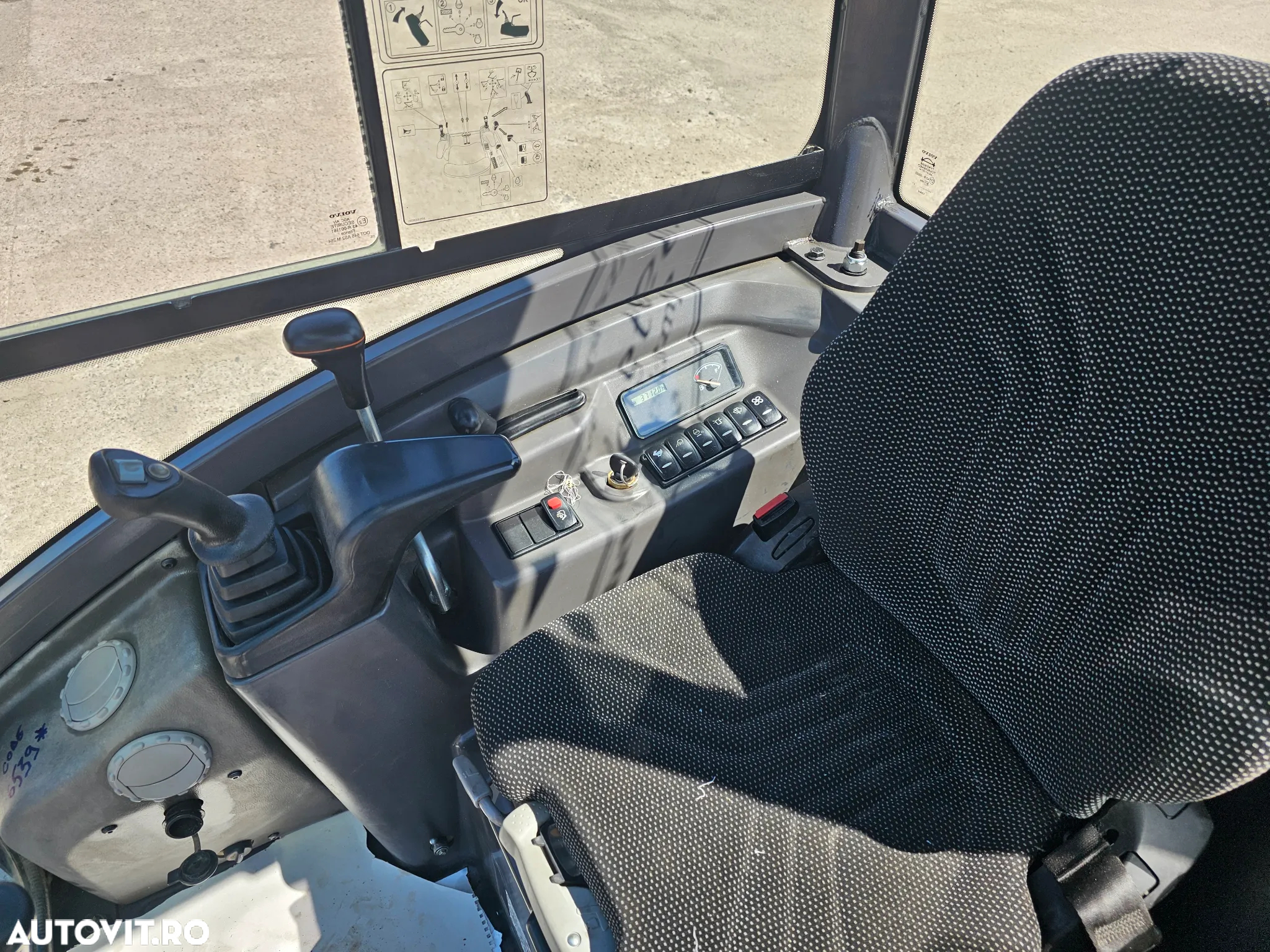 Volvo ECR25D miniexcavator compact 2.5t - 5