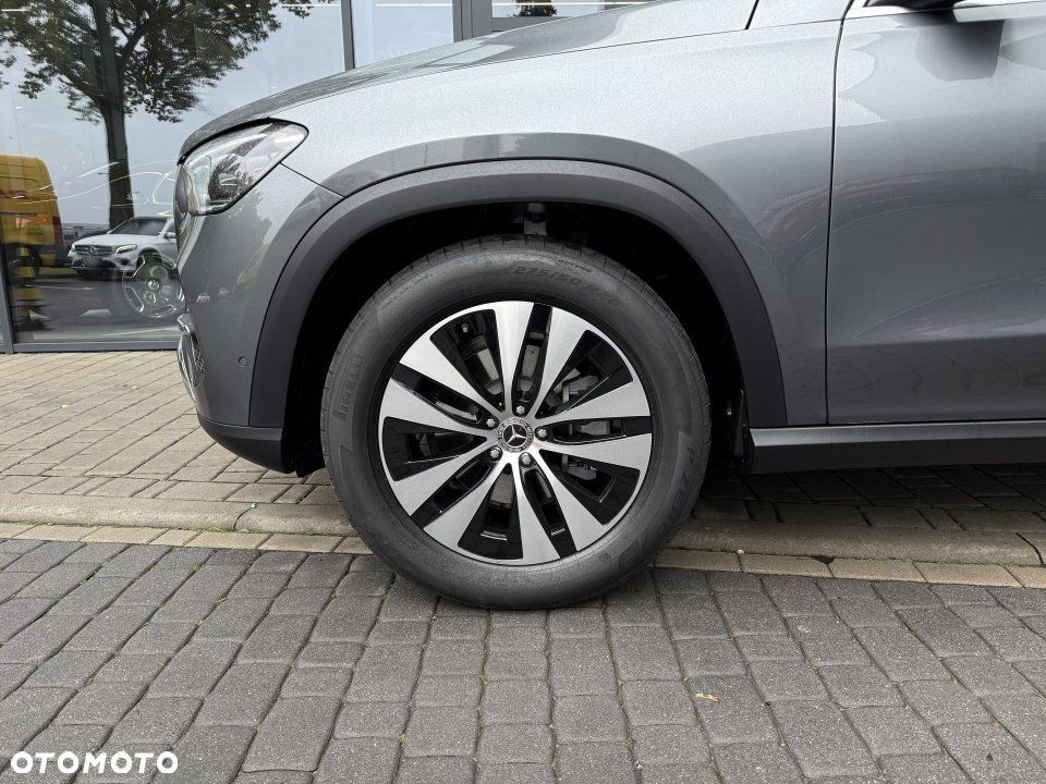 Mercedes-Benz GLE - 18