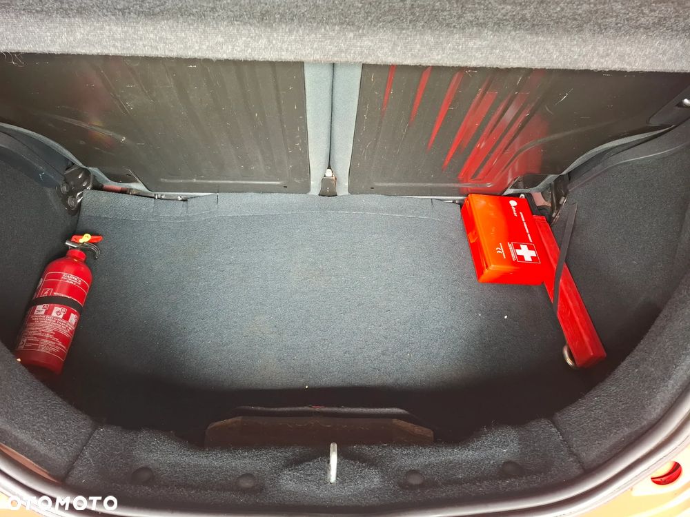 Ford KA 1.2 Concept+ - 36