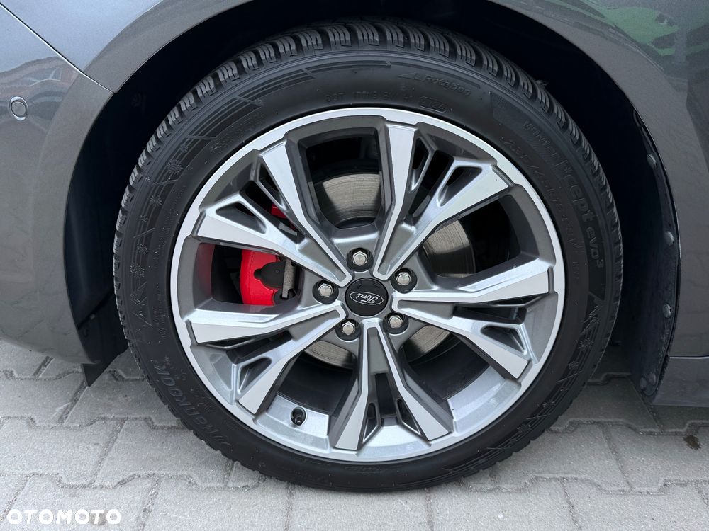 Ford Mondeo - 24