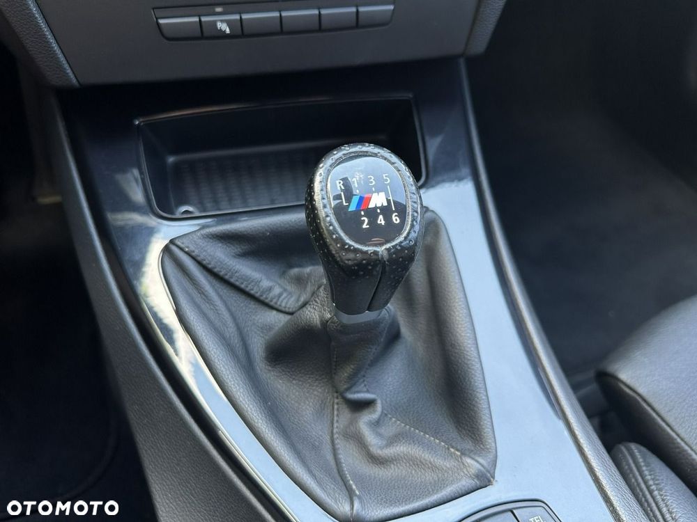 BMW Seria 3 - 25