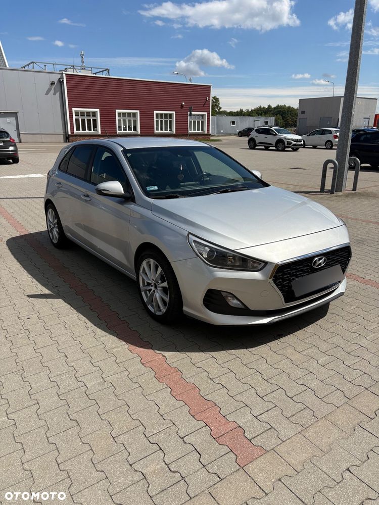 Hyundai i30 1.4 Classic + - 3