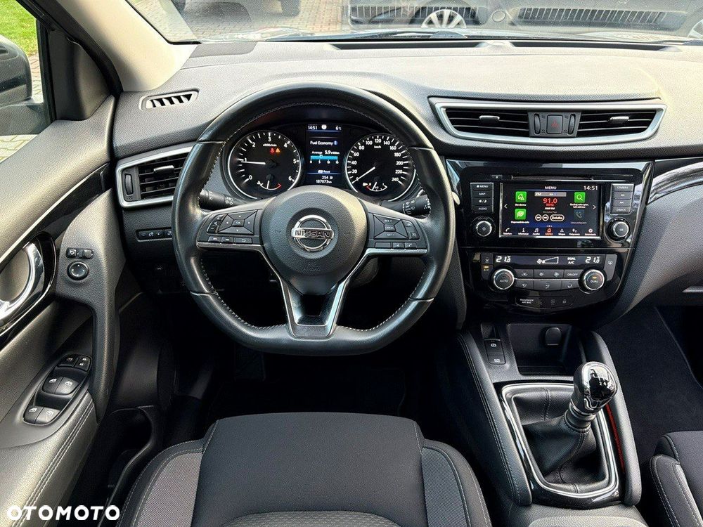 Nissan Qashqai 1.5 dCi N-Connecta - 19