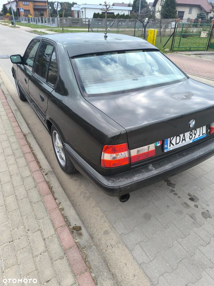 BMW Seria 5 520i - 5