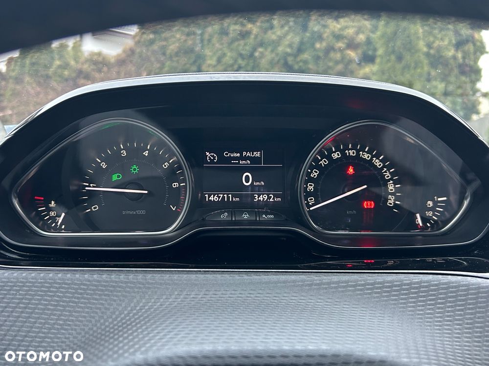 Peugeot 2008 - 15
