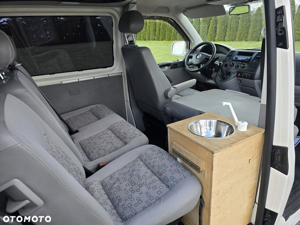 Volkswagen Transporter - 21