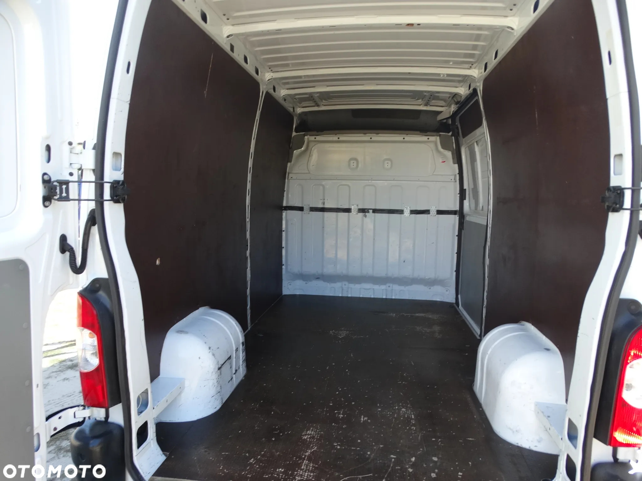 Opel Movano - 13