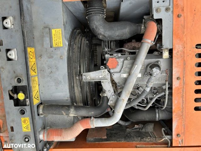 Hitachi ZX 210LC-3 - 15