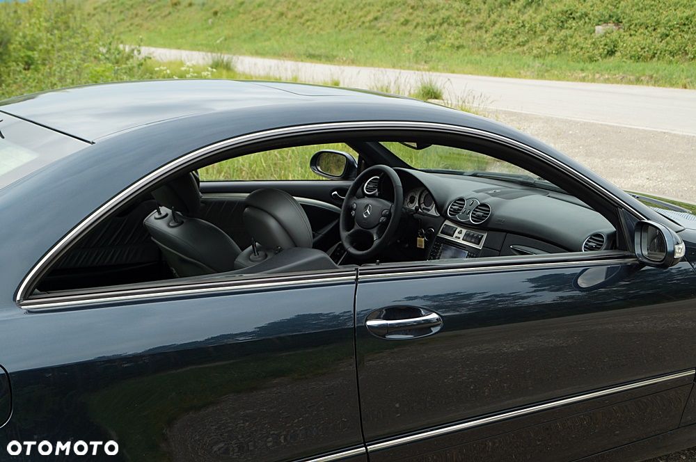 Mercedes-Benz CLK 220 CDI Automatik Avantgarde - 34