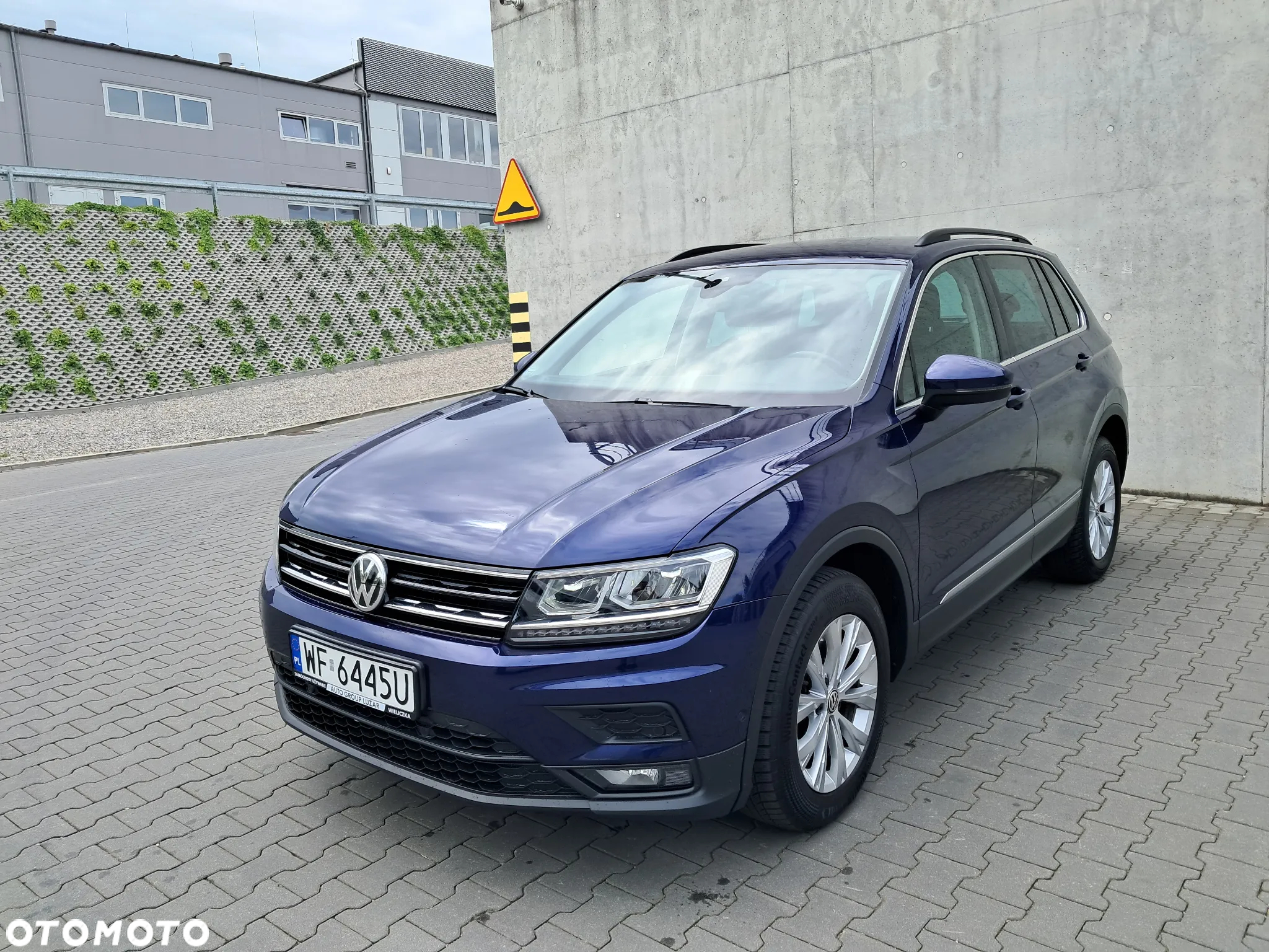 Volkswagen Tiguan 2.0 TSI 4Mot Comfortline DSG - 3