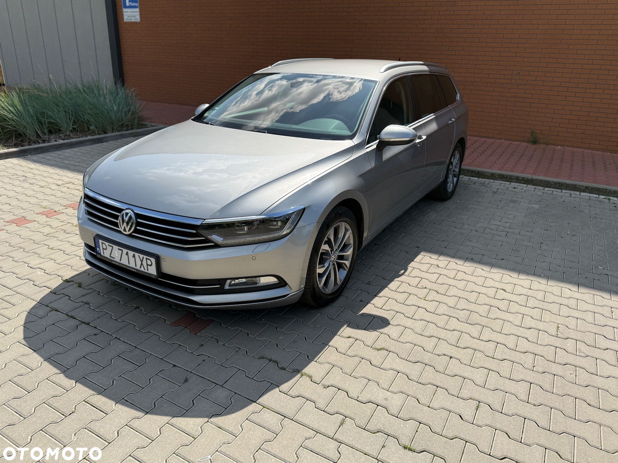 Volkswagen Passat 2.0 TDI BMT Highline DSG - 1