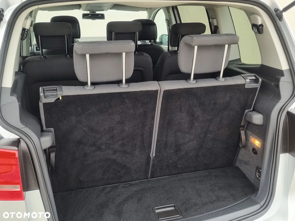 Volkswagen Touran 1.4 TSI Comfortline Perfectline - 15