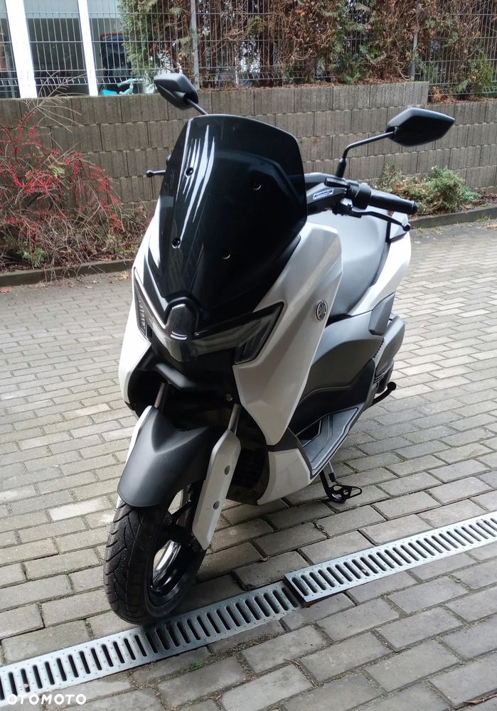 Yamaha NMAX - 8