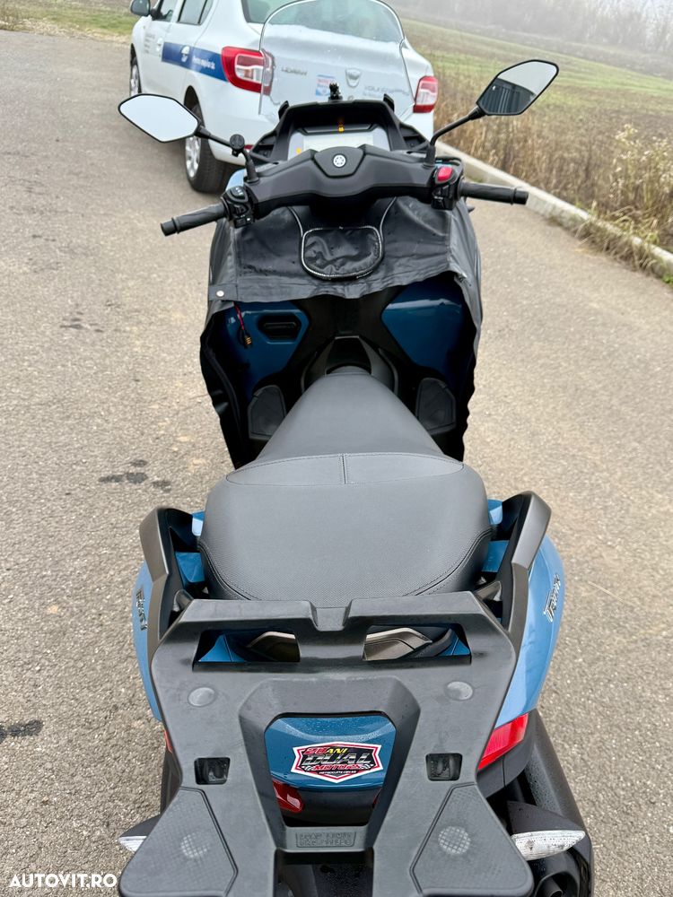 Yamaha Tricity 300 - 25