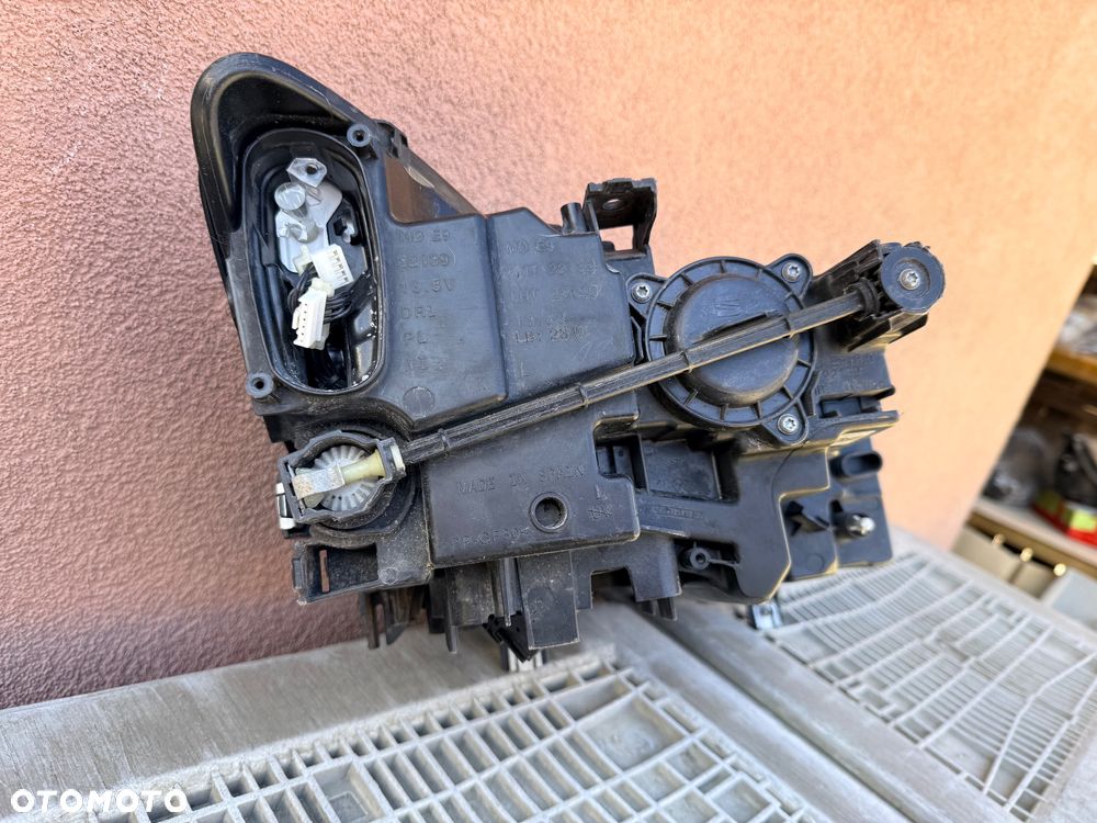 Lampa przednia SEAT LEON IV CUPRA FORMENTOR FULL LED EUROPA ORYGINAL VALEO - 4