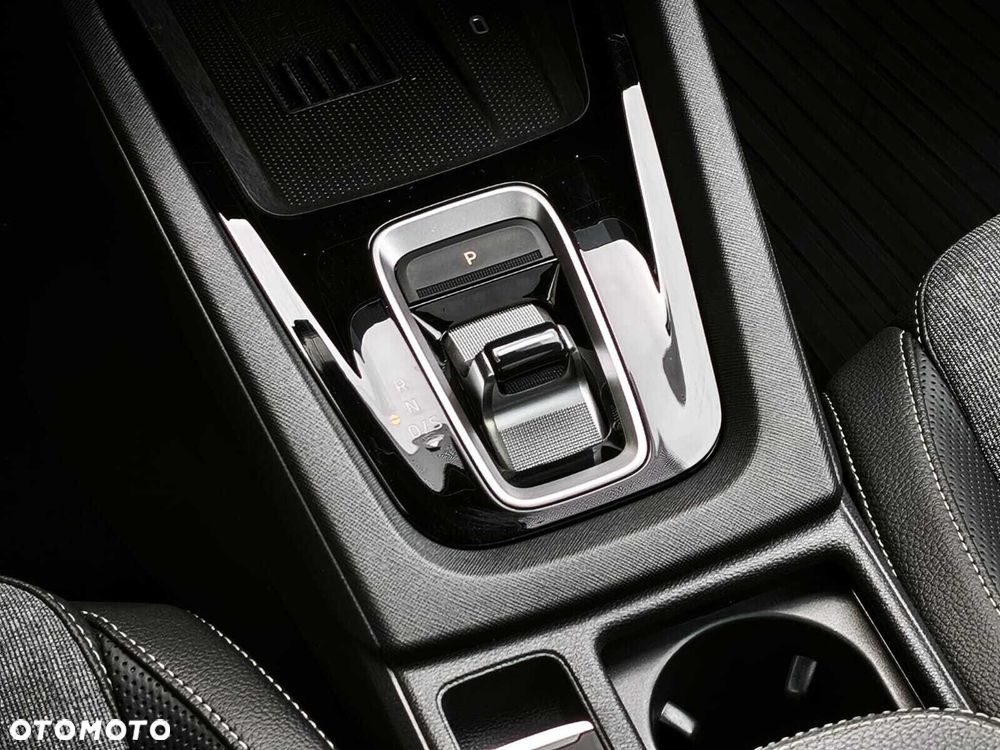 Skoda Octavia 2.0 TDI Sportline DSG - 29