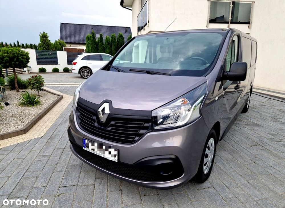 Renault Trafic - 32