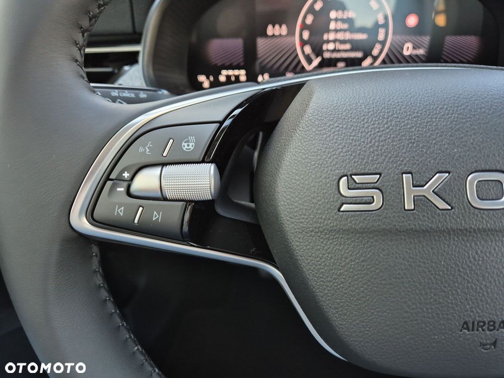 Skoda Kamiq 1.0 TSI Drive - 36